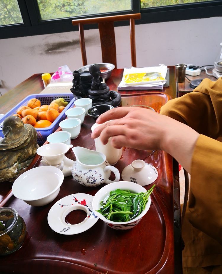 佛前茶的采摘和制作