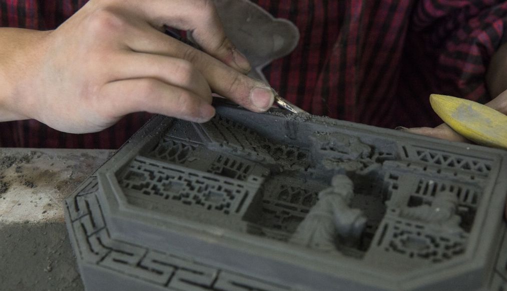 古建文化传承我国古老的建筑装饰艺术砖雕技艺