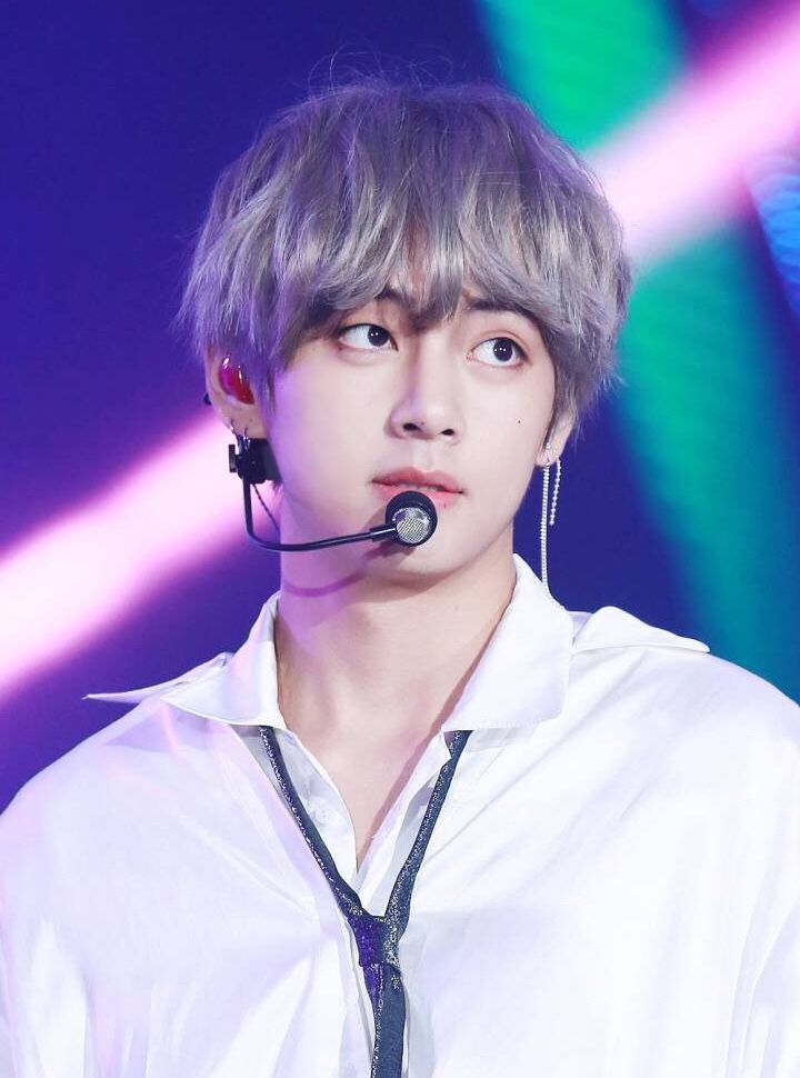 防弹少年团世界首帅金泰亨v魅力盘点第二弹优越长相独特帅气