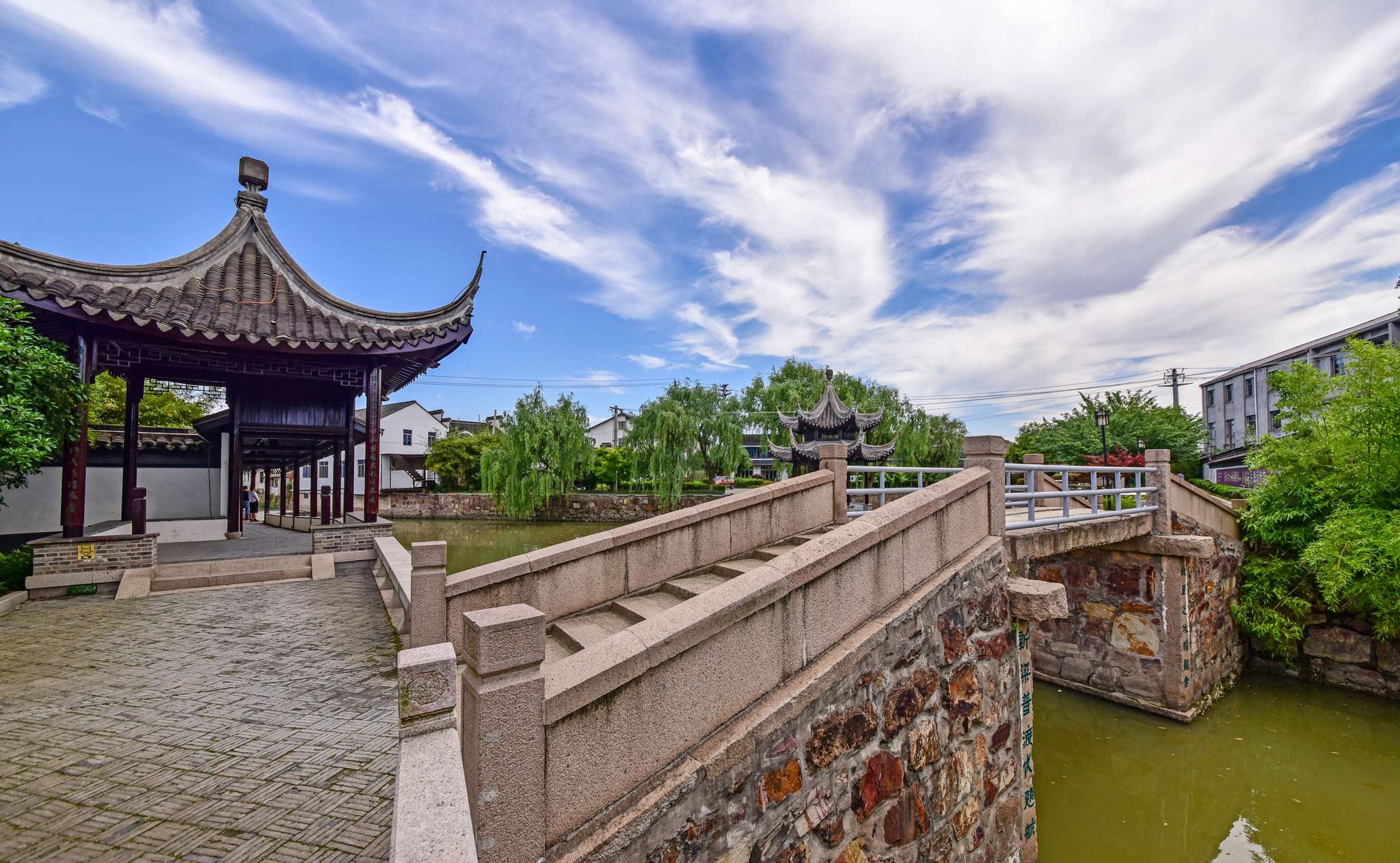 献给世界环境日的无锡蓝天白云,摄于锡山区严家桥.|锡山区|世界环境日