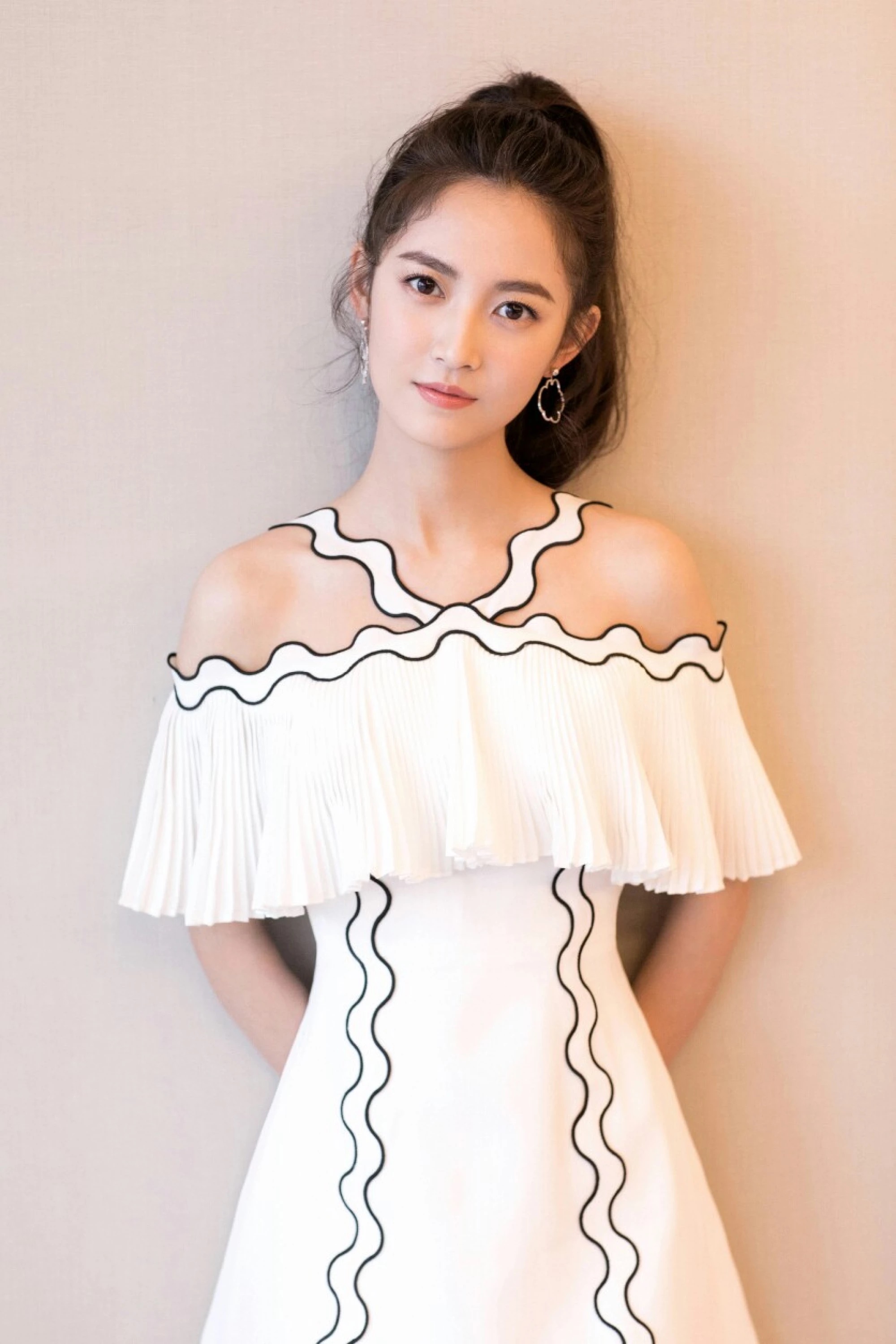 几大女主换上现代装,都不如这个女反派颜值高|香蜜沉沉|王一菲|杨紫