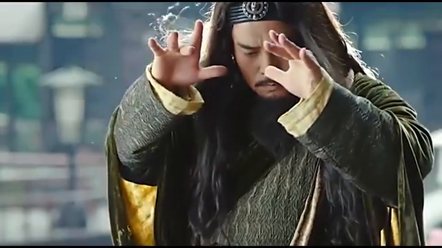 《新射雕英雄传》:欧阳锋周伯通黄老邪三大高手对决,一招见高下