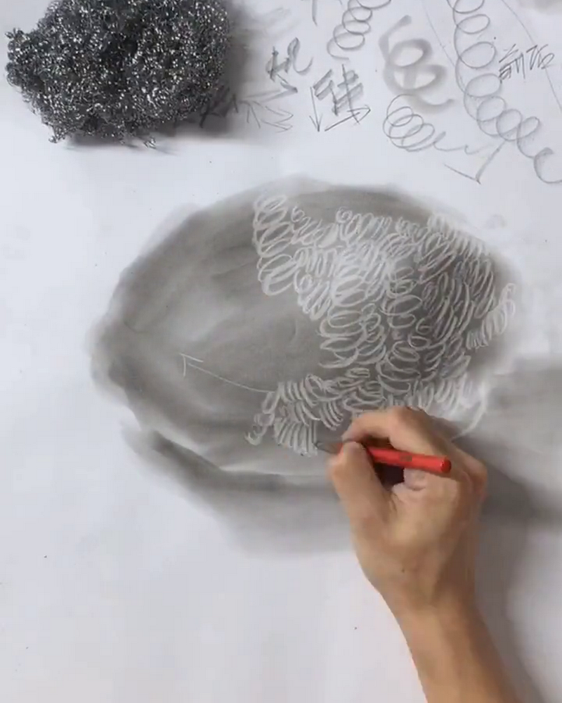 美术生教学画钢丝球,开始:会了会了,看到成画:给大佬跪了!__财经头条