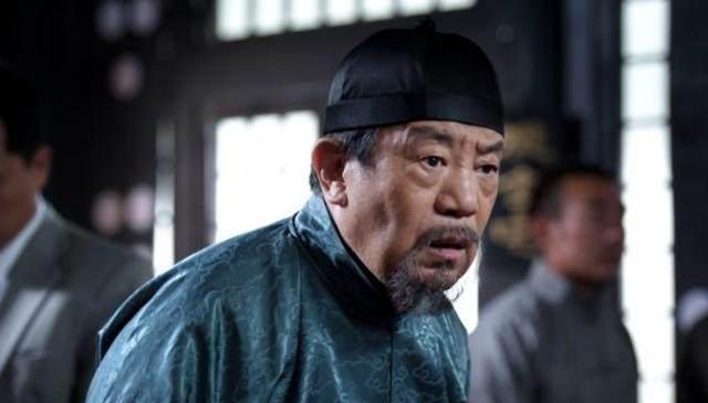 正文  中国古代几千年封建社会,王朝不断更替,而对于一般人来说,要想