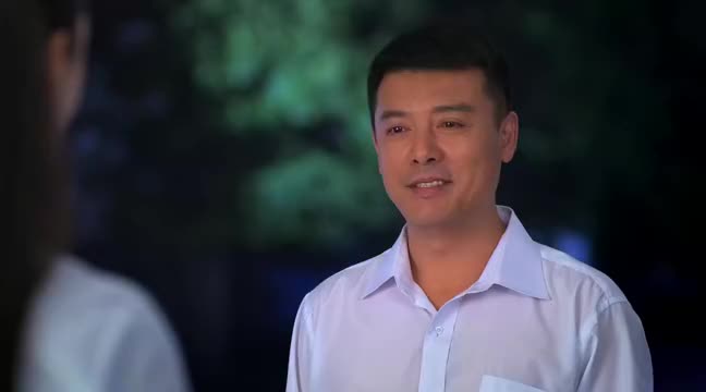 满仓进城:陈克然来找景梅告别,因为他老婆的事,所以他辞职了