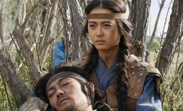 铁木真最爱的女人, 刚结婚即被掳走, 重新夺回却怀上别人的骨肉