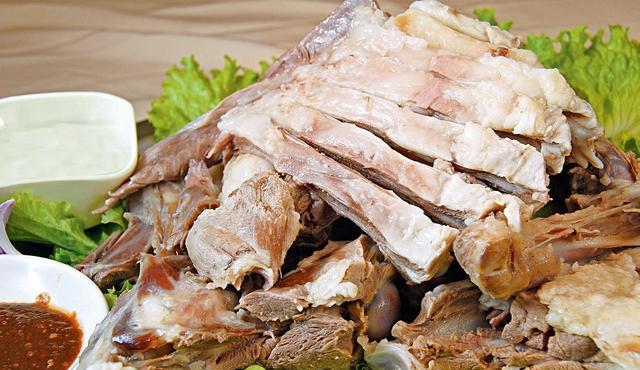 地道内蒙古菜——牧人手把肉,感醇香肉嫩,软烂适口,老少皆宜