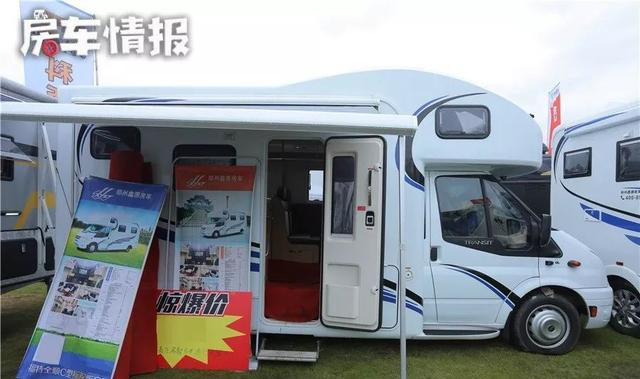 经典福特底盘c型房车业界口碑高,5座5卧水电足,30多万即可拥有