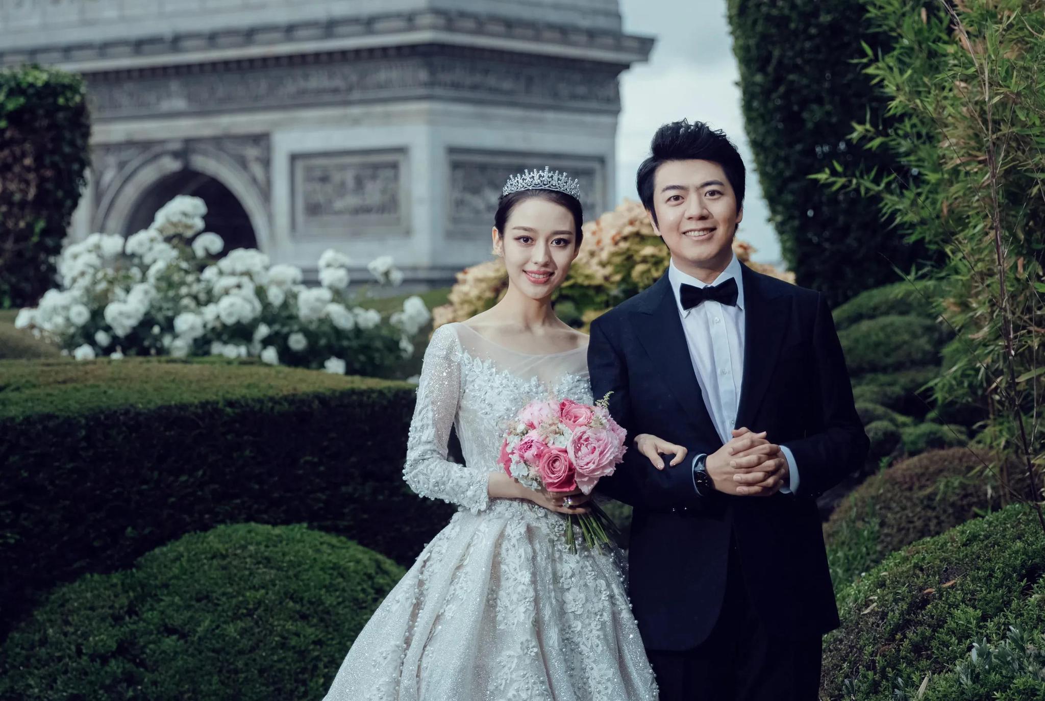 郎朗在法国大婚,现场热吻新娘,爱丽丝罕见写真曝光,样子超美