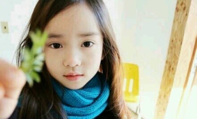 若不早于这个年龄,发育没问题,家长别担心|来月经|发育|女儿_新浪新闻