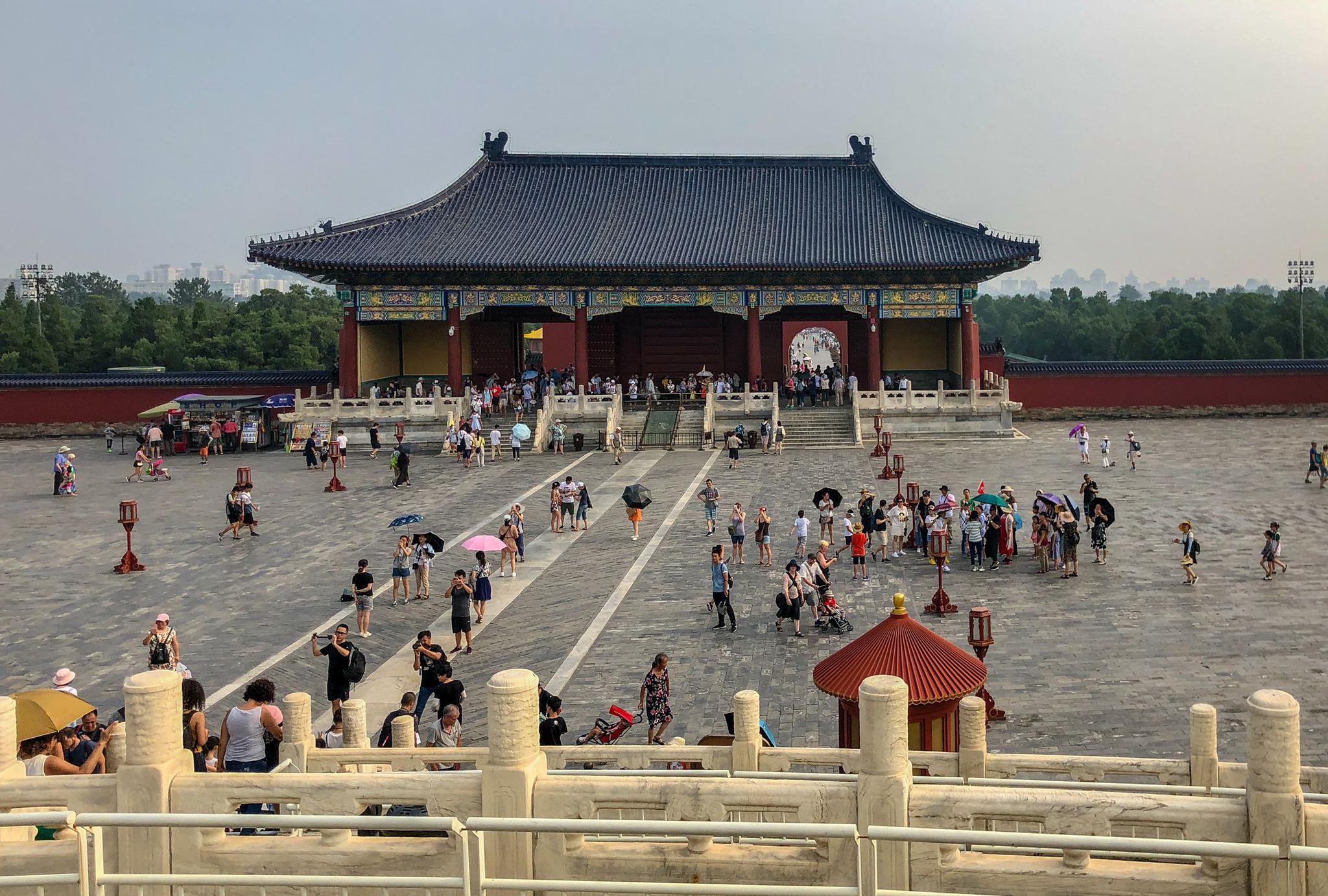 北京中轴线上永定门,先农坛,天坛,正阳门及箭楼,太庙,故宫,钟鼓楼等