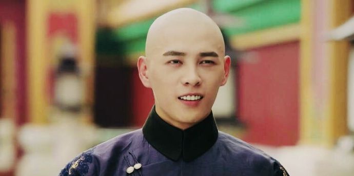 《》里面的弘昼微博晒照,网友:被你撩到了!