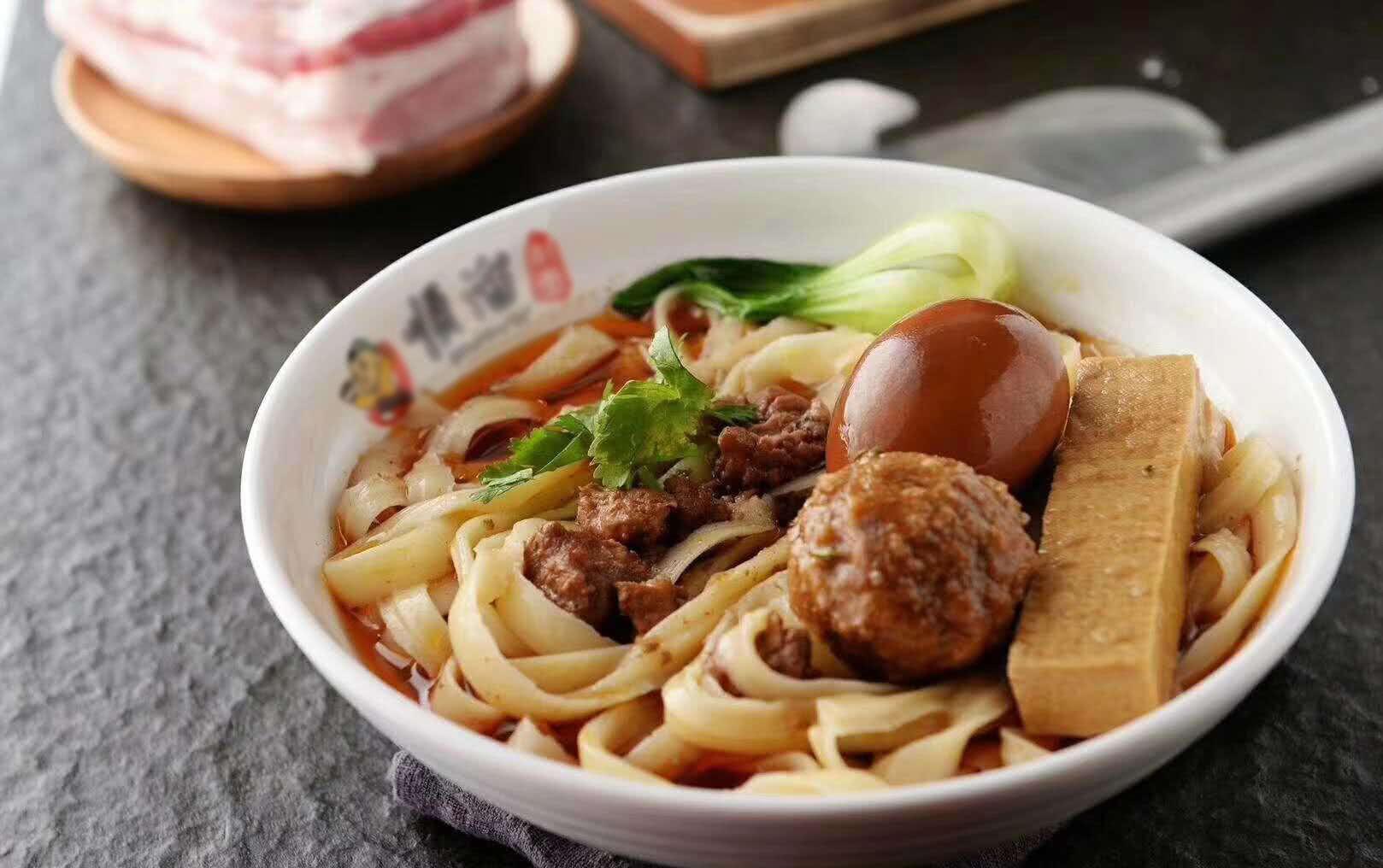 太原面馆：一碗汤与一座城的故事