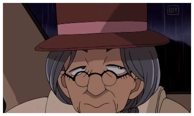 柯南里的那些女侦探灰原哀业余有希子蒙混过关而她纯属意外