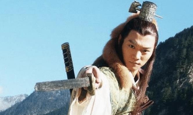 金庸笔下的丐帮为何衰落? 黄蓉破坏规矩, 让丐帮一项神秘仪式失传|丐帮|黄蓉|帮主_新浪新闻