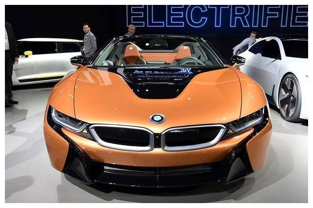 2019款全新宝马i8强势来袭,混动低速如何成为"跑儿"