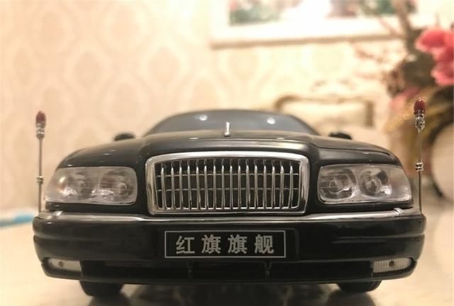 旧车市场偶遇一辆红旗车,曾是90年代的信仰,"国车"不简单!