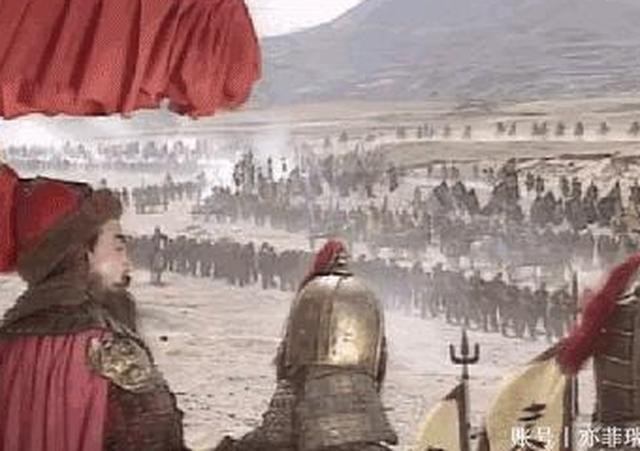 还有袁绍和曹操起兵的镜头,又是浩大的行军场景,这部《三国演义》参演