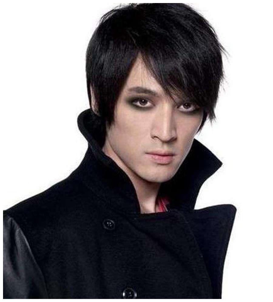 男明星烟熏妆:鹿晗轻松驾驭,胡歌有点儿意外