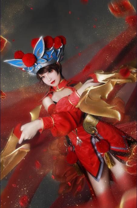 虞姬cosplay,一点疼痛,能让偷窥者牢记我的魅力图片来自微博:妲己情报