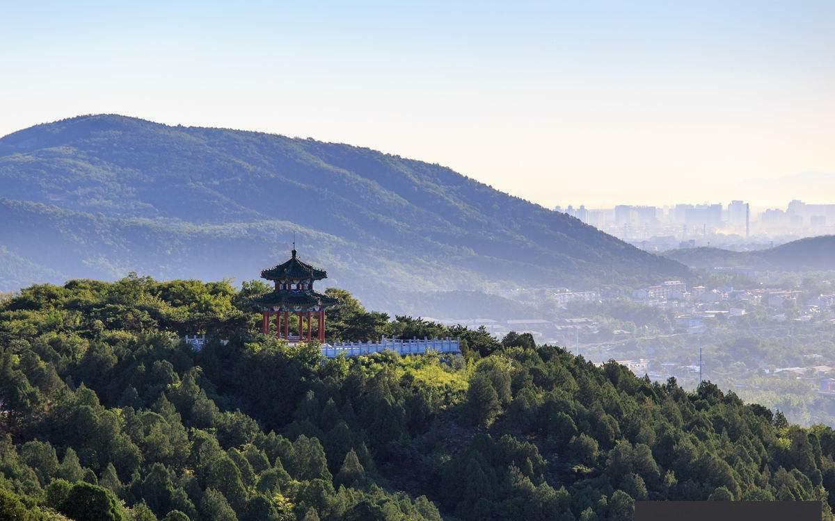 北京石景山:西山国家森林公园,距离北京市区最近的国家级公园!