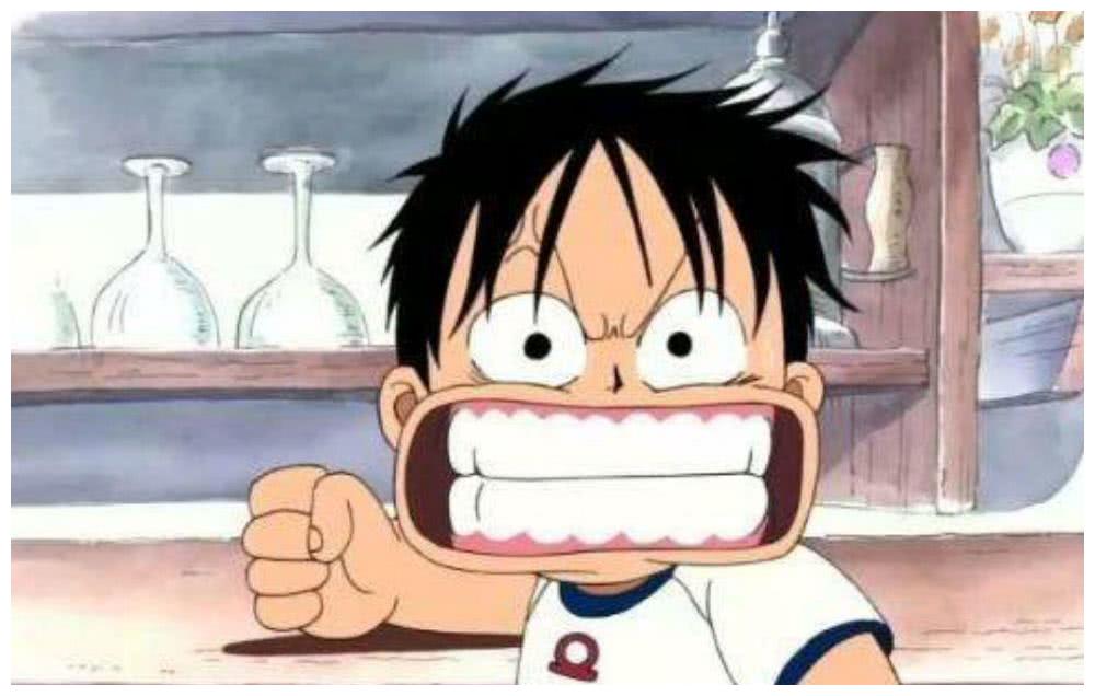 后天的营养跟不上,吃不饱饭路飞长高并不是通过补钙,而是通过吃肉.