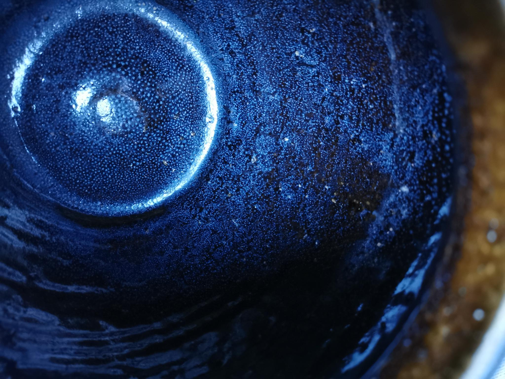 宋代建窑蓝色油滴釉天目罐"