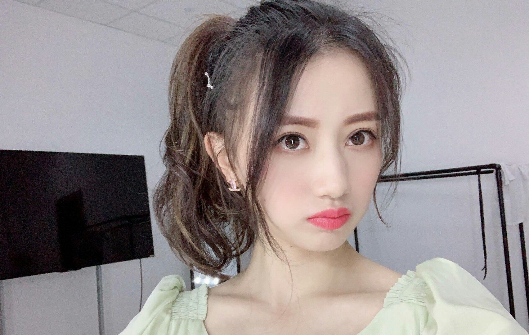 美女解说gini,青春灵动,唯美迷人_高清图集_新浪网