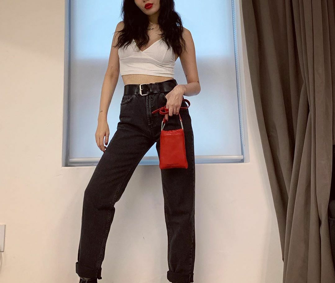 金泫雅近照组图不愧是小野马满屏都是a爆了