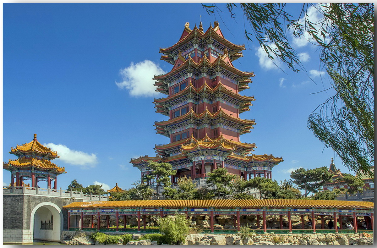 八仙过海各显神通蓬莱阁景区仙气缥缈