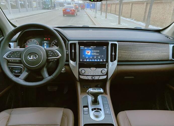 长城炮驾驶体验气场不输哈弗h9内饰颠覆了对皮卡的认知