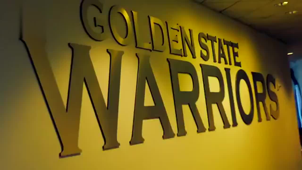 NBA金州勇士 灌篮现场 凯文·杜兰特与路人王