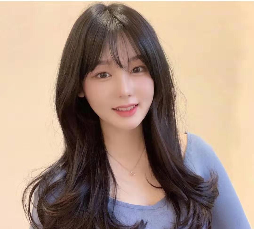 圆脸发型推荐~中长卷发