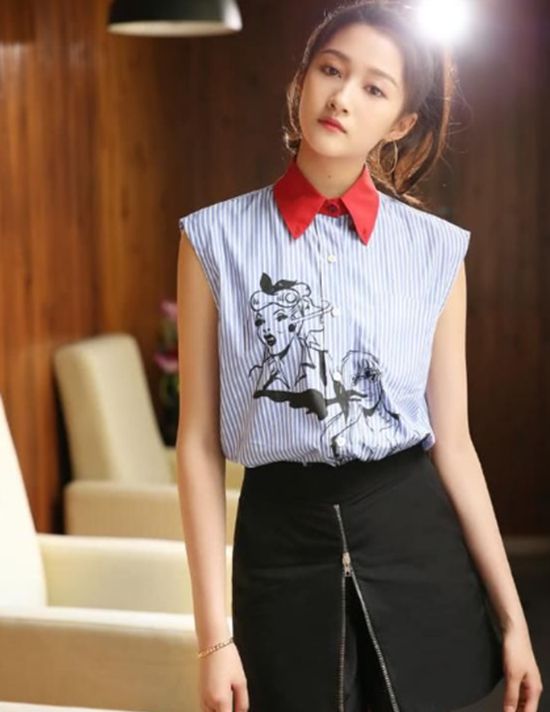 关晓彤的紧身裤提到了胸口网友鹿晗眼光太好了