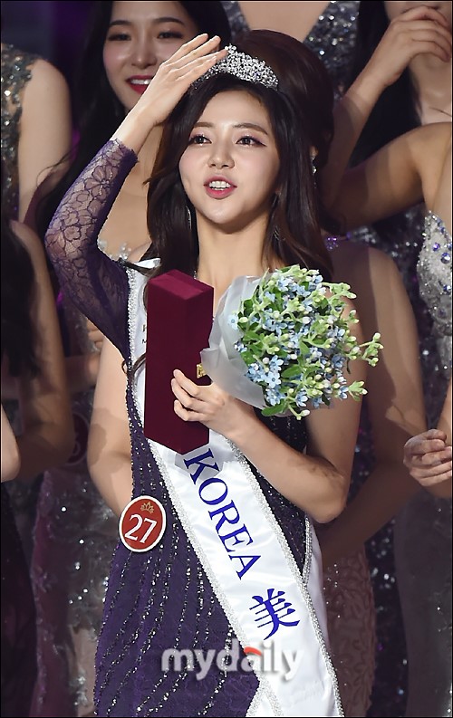 金世妍夺2019韩国小姐大赛冠军