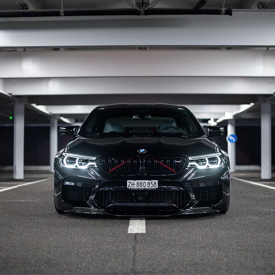 这辆全黑宝马m5雷霆版才是真正的黑武士!_高清图集_新浪网