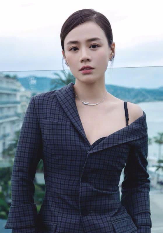马思纯内衣图片_马思纯性感内衣照片