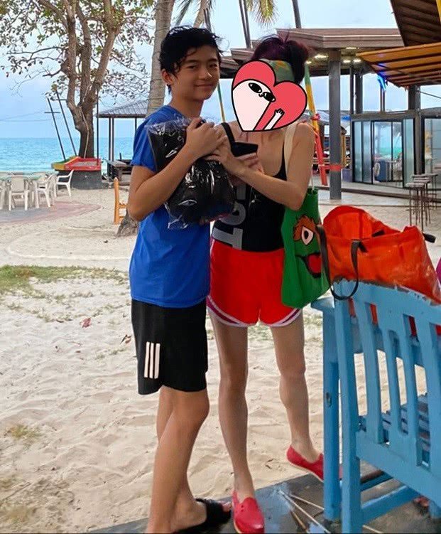 张柏芝分享大儿子高清生活照,12岁帅气有型,但不太像谢霆锋_高清图集