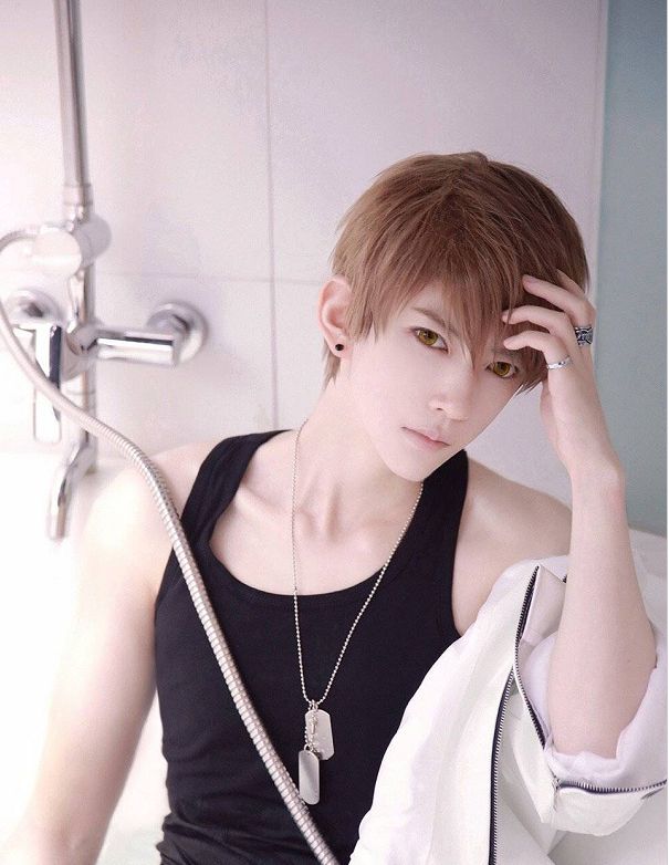 熊祁cos的白起最新系列太帅了粉丝吹爆这一组图