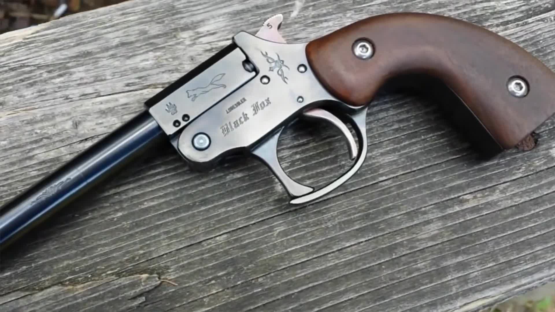 黑狐单发手枪用这枪也就听个响吧