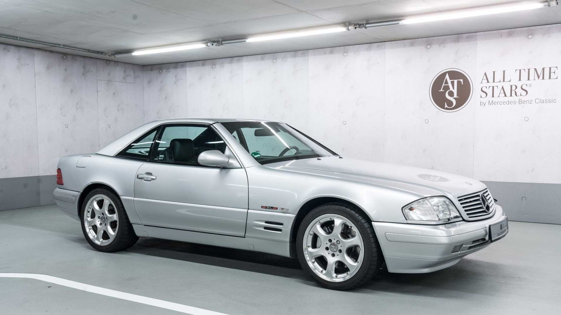 纪念mille miglia耐力赛的珍藏版奔驰sl 320!耐看的经典外观!