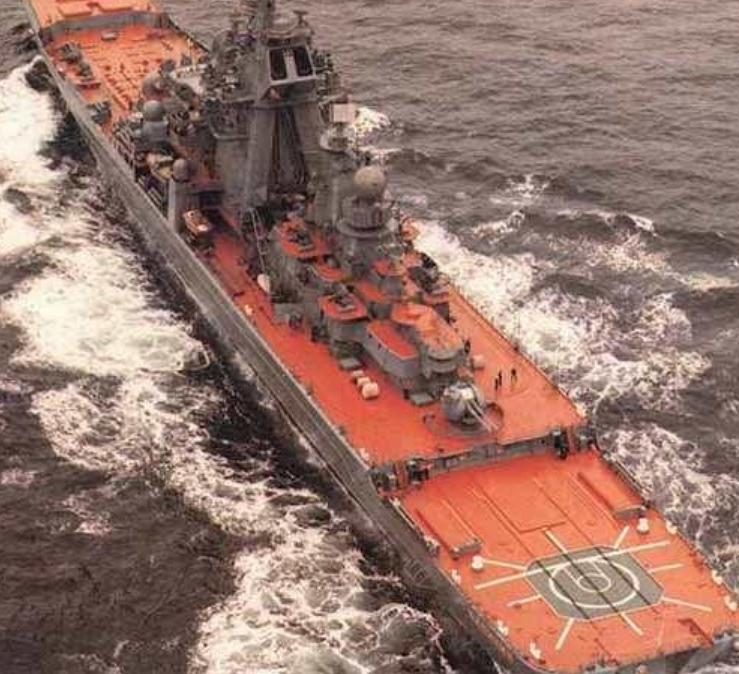 俄罗斯的彼得大帝号核动力巡洋舰真的落后了吗你怎么看