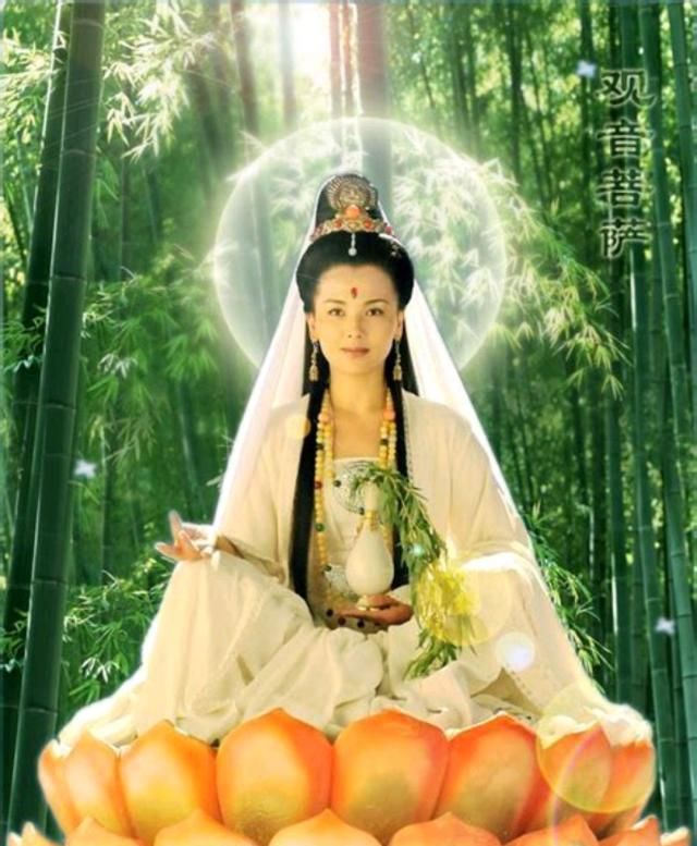 观音菩萨在孙悟空斗战胜佛之后.