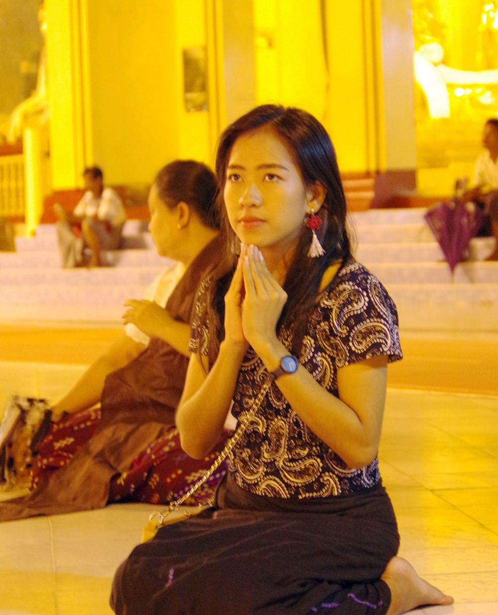 缅甸佛教徒图片