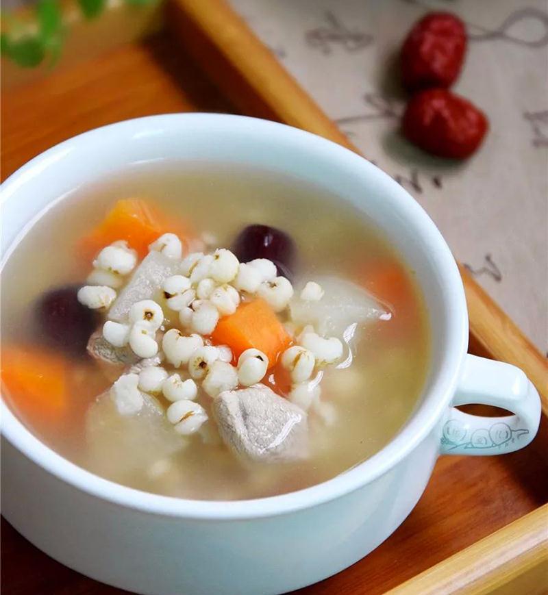 这道冬季养生汤,我一次能喝3碗,清淡好喝,补肾养血还润肺止咳