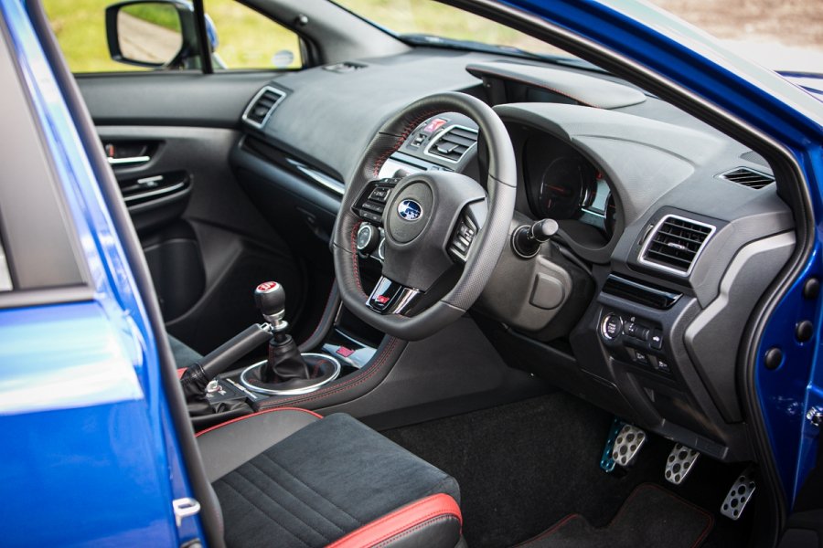 限量150台斯巴鲁wrx Sti最终版 配296马力的2 5t涡轮增压引擎 限量150台斯巴鲁wrx Sti最终版 配296马力的2 5t涡轮增压引擎