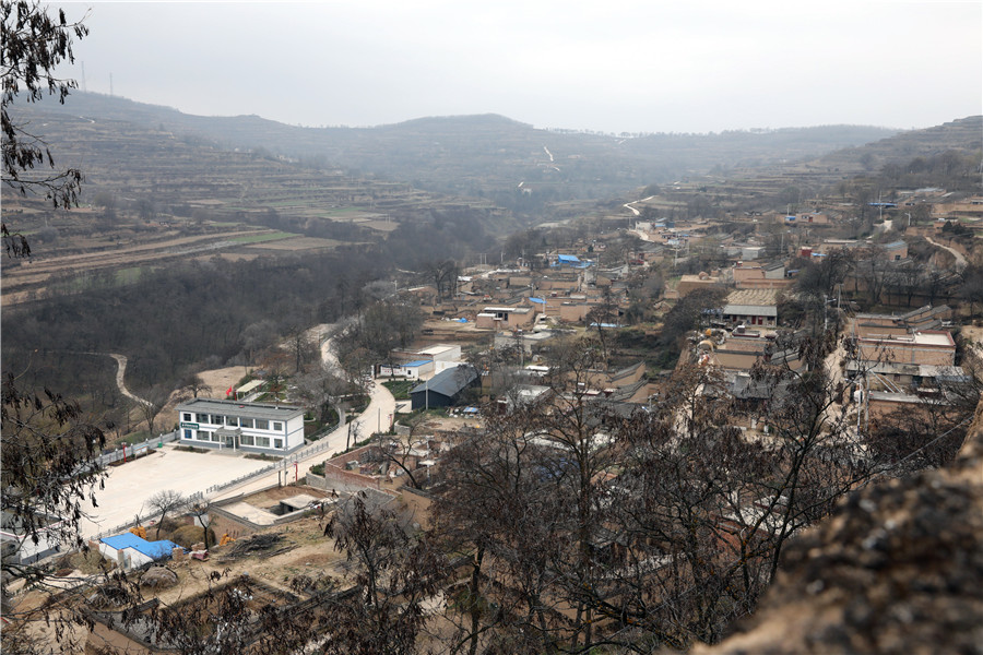 天水苏蕙文化研究会赴甘谷县八里湾镇中岔村采风