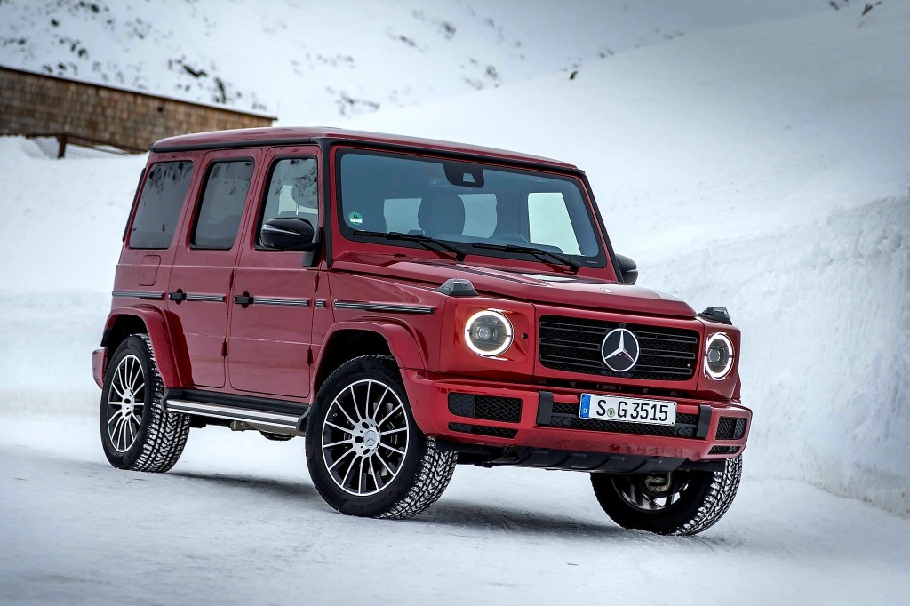 奔驰新成员g350d最强越野雪地飞驰有硬汉的一面也有柔软的一面