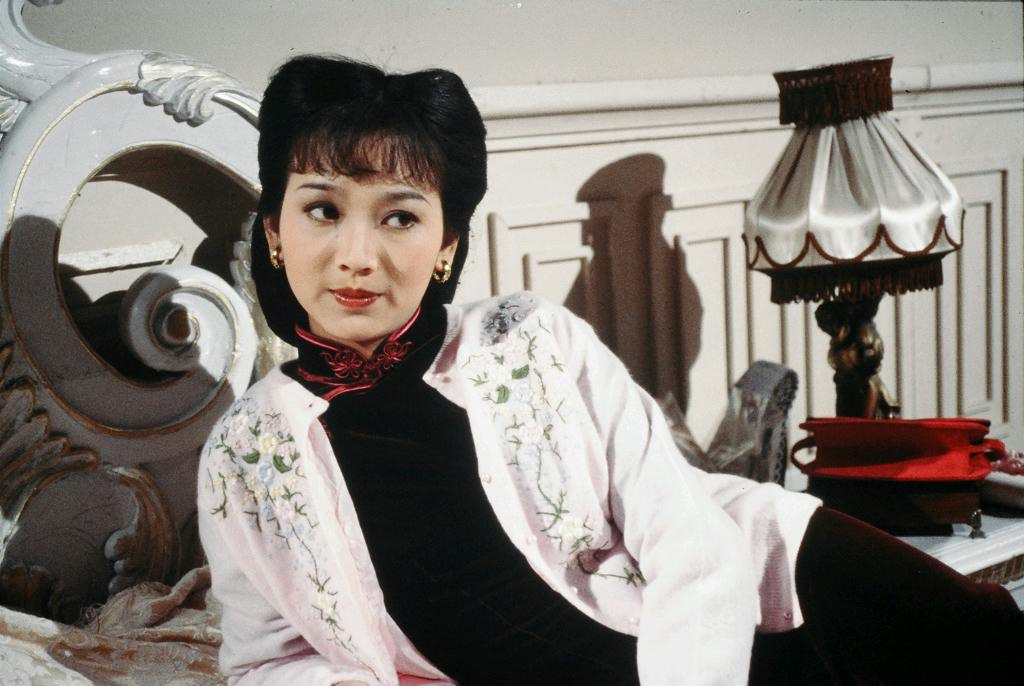 1980版的上海滩罕见老照片周润发与赵雅芝的颜值巅峰