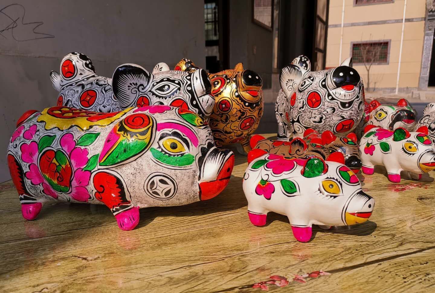 猪年到 凤翔泥塑也来送吉祥